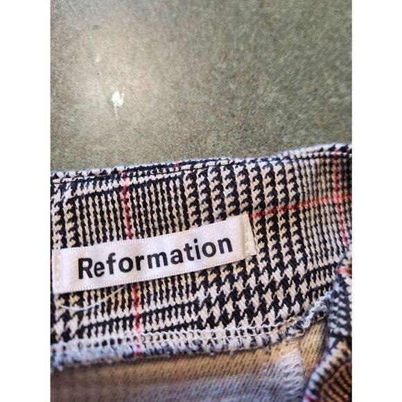 REFORMATION Oak Miniskirt In Washington Print (Black/White) sz 4 - Picture 2 of 3